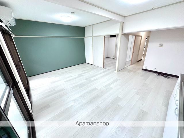 高野マンションの内装写真