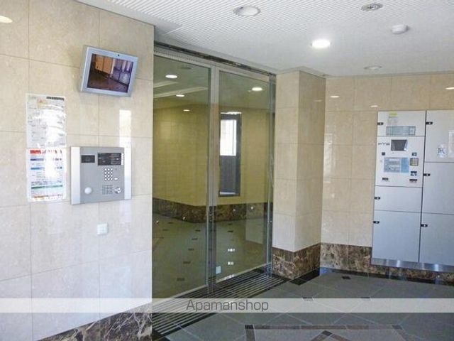 グリフィン武蔵中原・スクエアコートの玄関写真