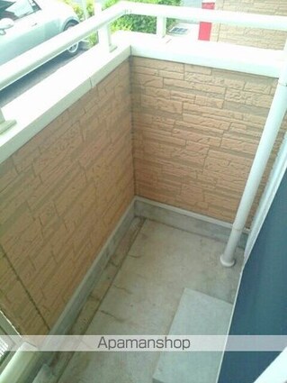 シャン・ミリューⅢ[1R/35.98m2]のバルコニー