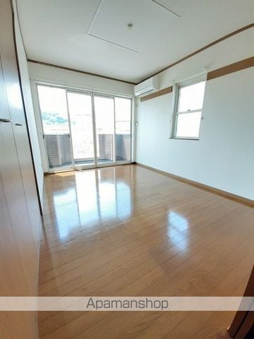 ロジュエクセレの内装写真
