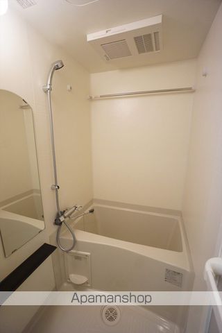 ディアレイシャス浅間町IIIの内装写真