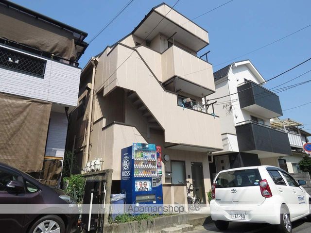 舘ビルの外観写真