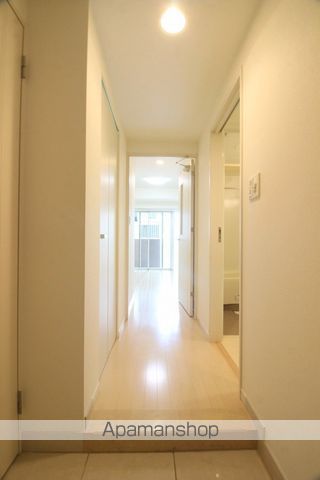 クロスレジデンス大阪新町の内装写真