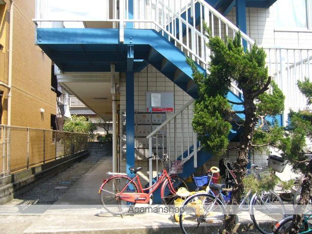エステート103の玄関写真