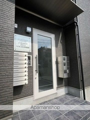 ジーメゾンヒルズ五井中央西の玄関写真