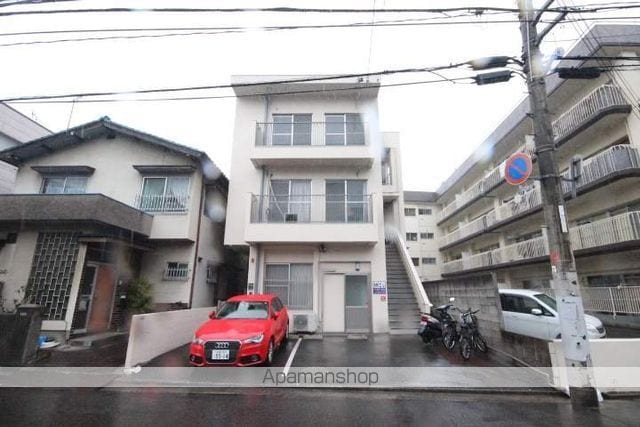 MKビルの外観写真