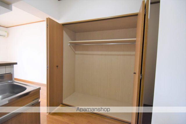 ガーデンクレストⅡ[1R/28.8m2]の収納