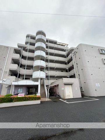 ホワイトキャッスル上大岡の外観写真