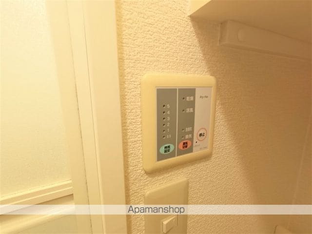 レオパレスフラワリーの内装写真