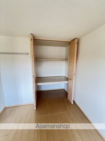 アローネ B棟の内装写真