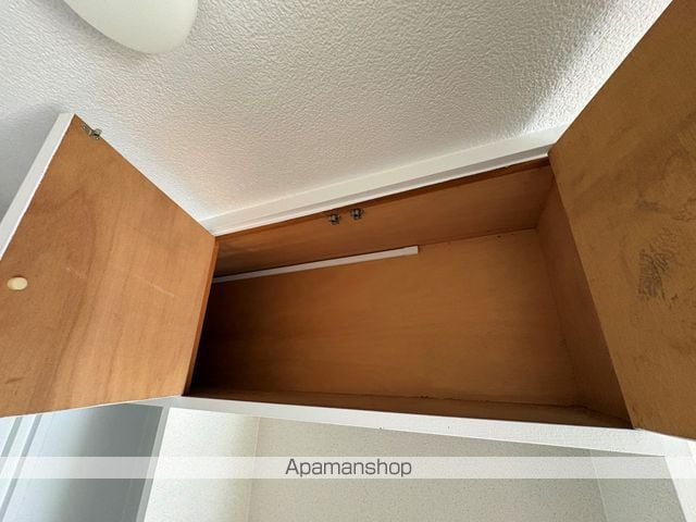 ビレッジハウス南清水タワー1号棟の内装写真