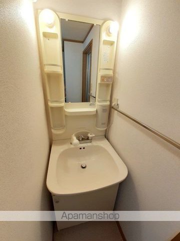 クレストヒルズBの内装写真