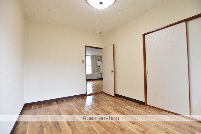第6グリーンマンションの内装写真