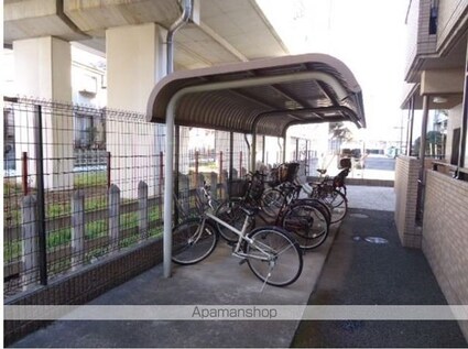 ボワ・シャテーヌ[2LDK/52m2]の共用部1