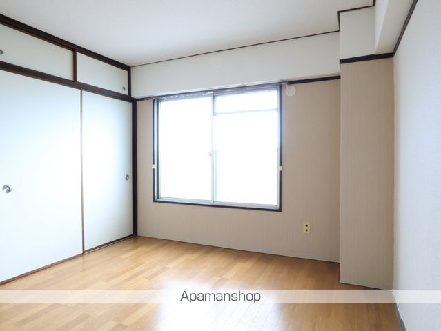 ST PLAZA ARAHATAの内装写真