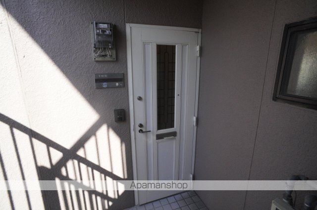 セジュール元町B棟の玄関写真
