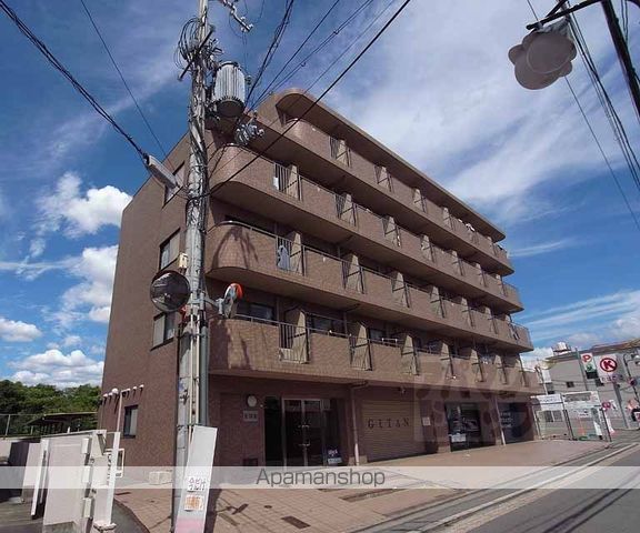 京阪電気鉄道京阪線 墨染駅 徒歩5分 5階建 築32年の外観写真