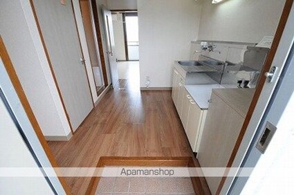 ブルースカイ[1K/25.42m2]の玄関