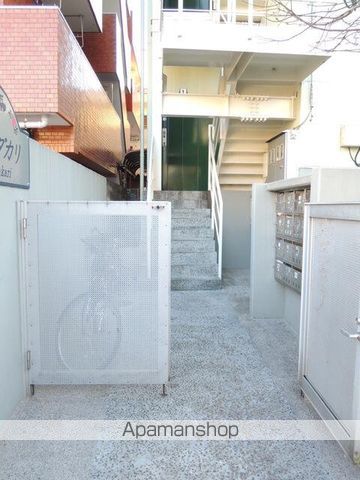 NKダカリ東新町の玄関写真