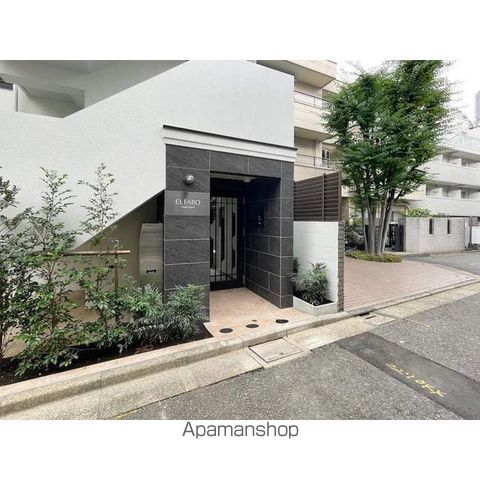 エルファーロ三軒茶屋IIの外観写真