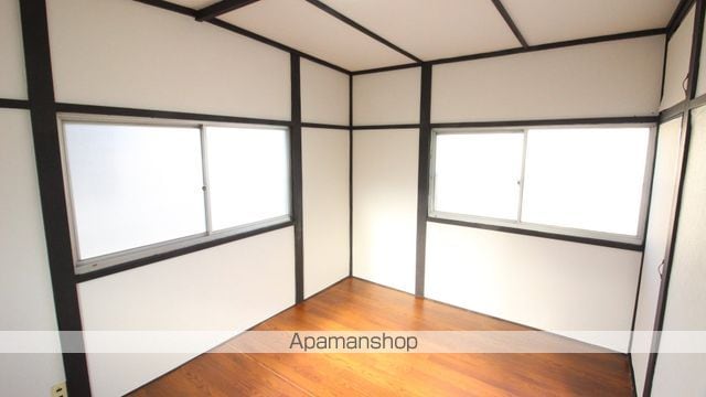 近鉄大阪線 真菅駅 徒歩7分 2階建 築54年の内装写真