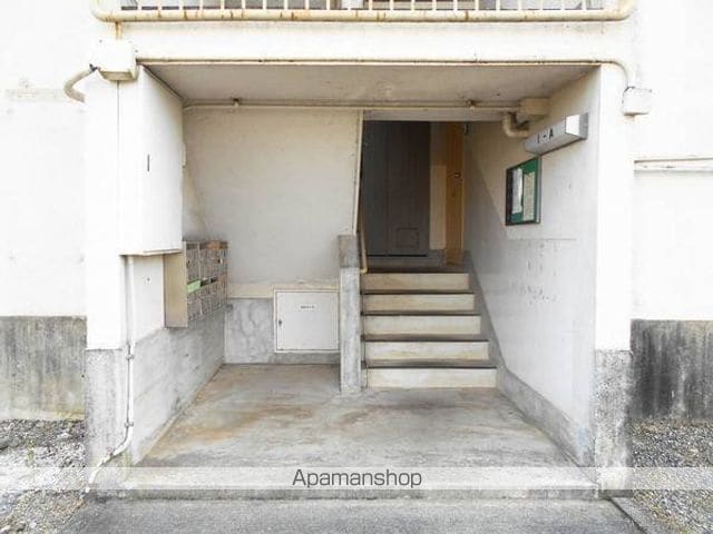 ビレッジハウス小屋名2号棟の外観写真