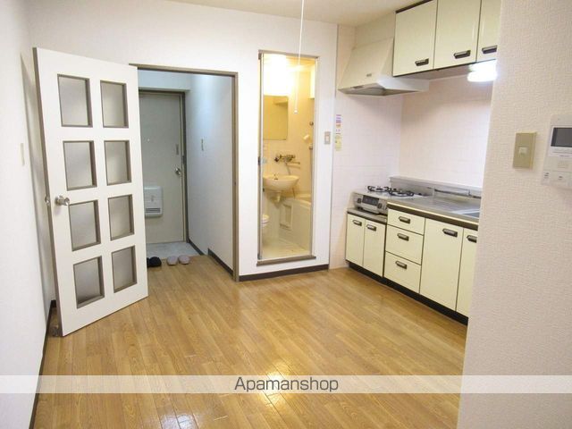 クリナーレ志家町の内装写真