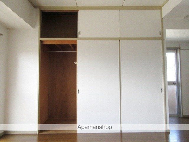 クーフナガノの内装写真