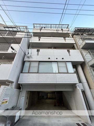 アルファービルの外観写真