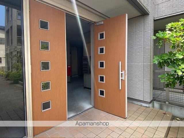 インペリアルの外観写真