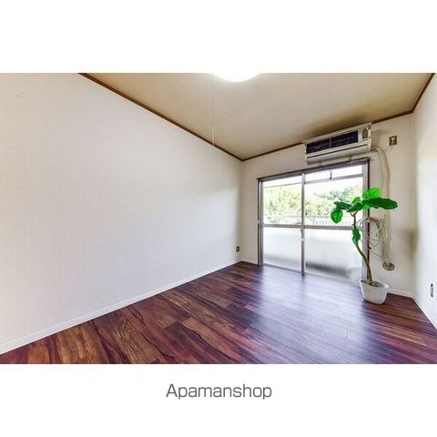 グリーンコートの内装写真