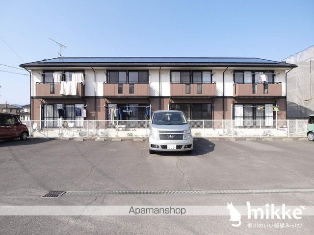 グレースヴィラ A棟の外観写真