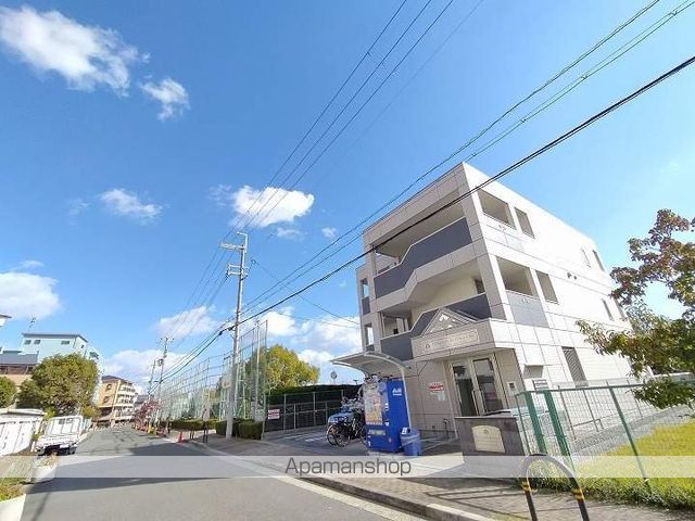 アーバンヒルズトロワオストの外観写真