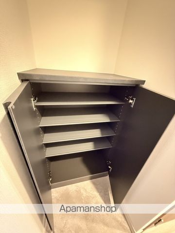 SーRESIDENCE名駅北ALESIAの内装写真