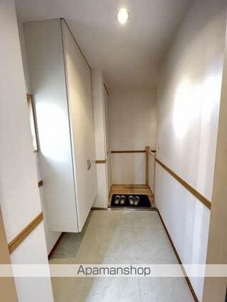 バウライフ[2LDK/64.2m2]の玄関