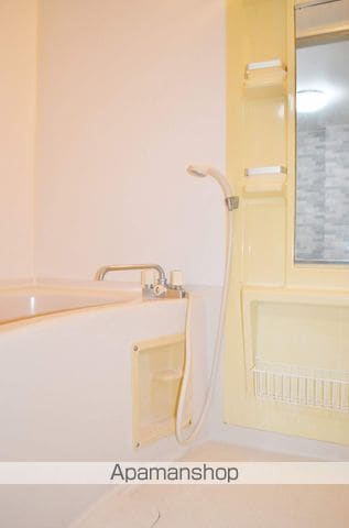 ロイヤルコーポ和泉鳥取の内装写真