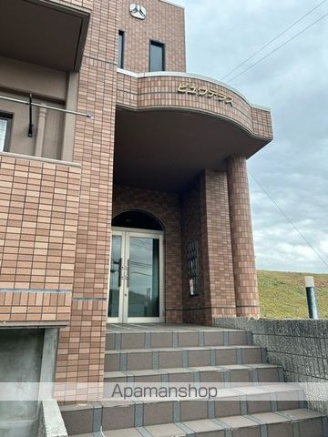 ビュウテラスの玄関写真