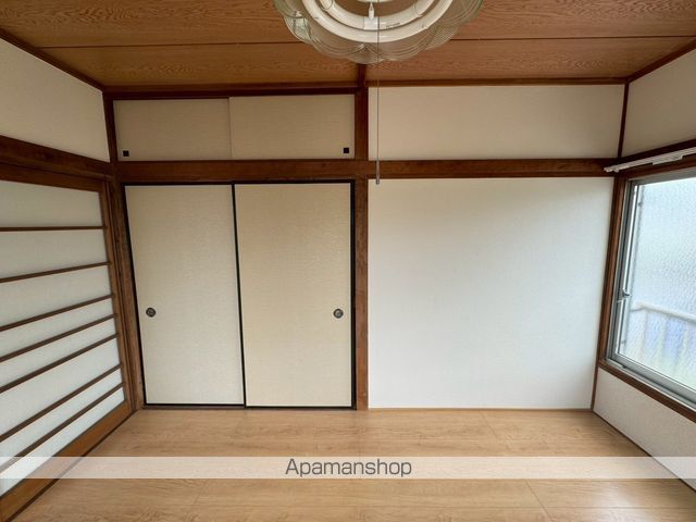 石垣荘の内装写真