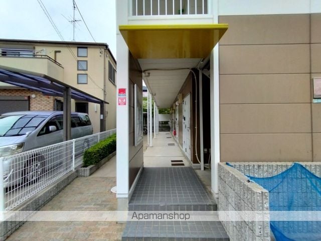レオパレスパークの玄関写真