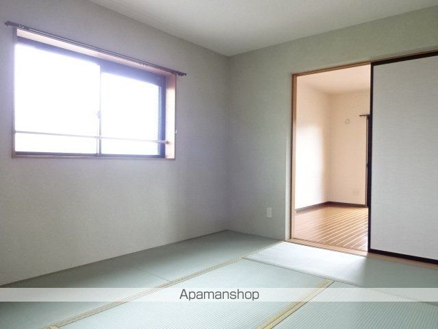 オアシスKOSAIの内装写真
