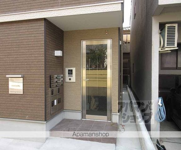 アンソレイエ椥辻の玄関写真