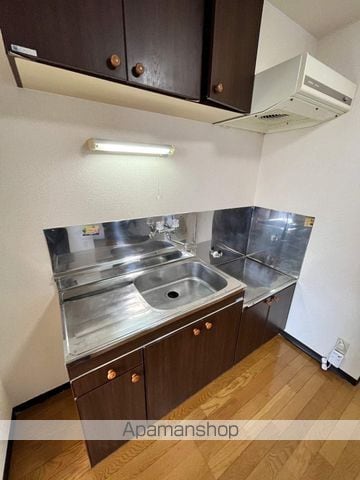 メイプル八番館の内装写真