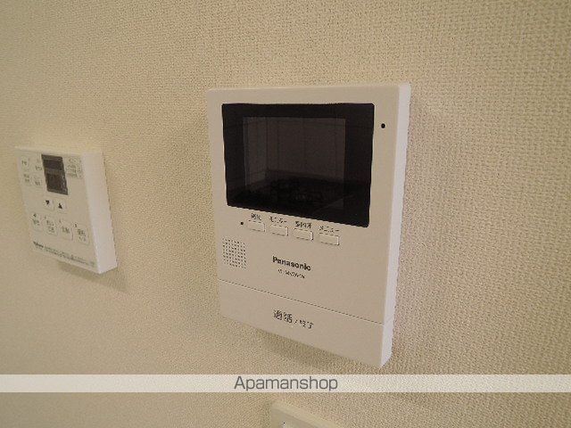フォース・フィールドの内装写真