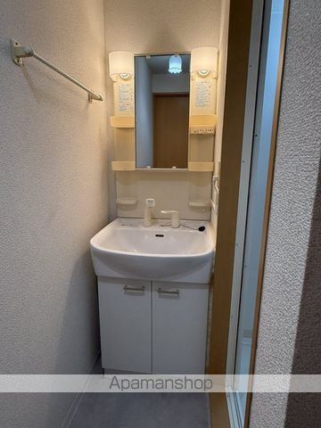 マキシム仁井令の内装写真