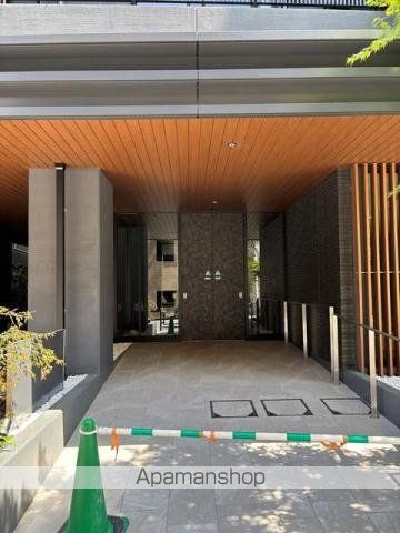 パークアクシス文京本郷の玄関写真