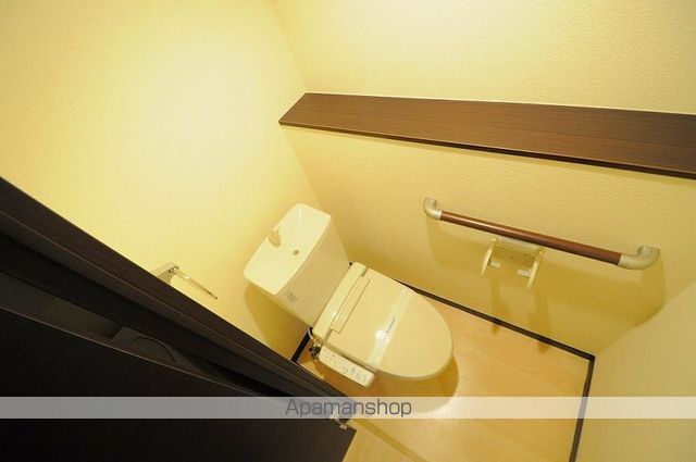 クレイノドゥマンIIの内装写真