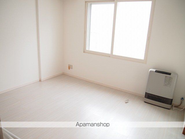 White Mothersの内装写真