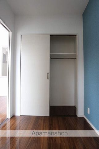 リヴァイン博多駅南の内装写真