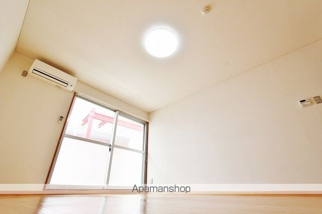 シャトル昭和町の内装写真
