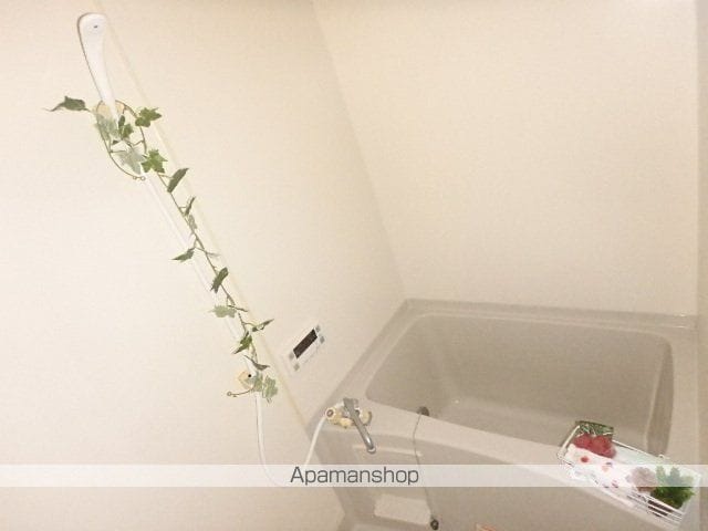 LomaLindaRoseIIの内装写真